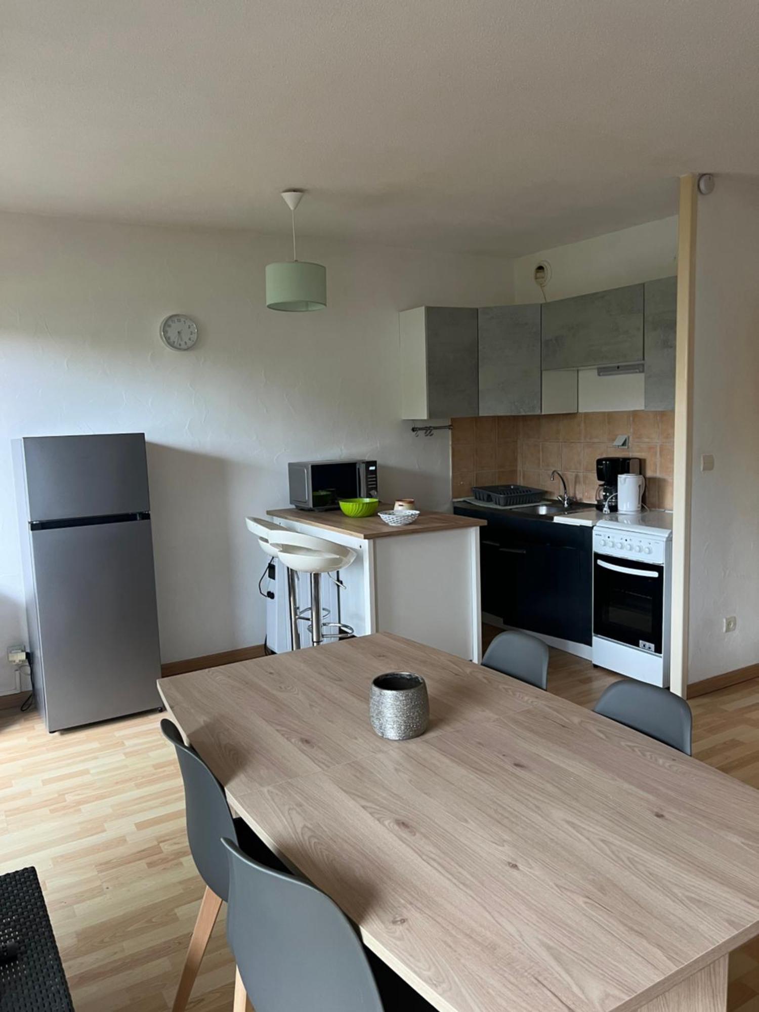 Pres De La Apartment *